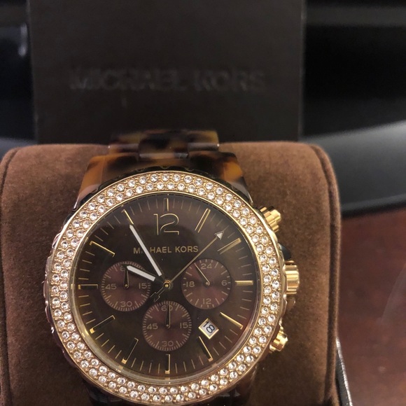 Michael Kors Tortoiseshell Watch main image 6